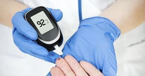 血糖|6种食物被称为“天然胰岛素”，每天吃一点，血糖可能“乖乖”降