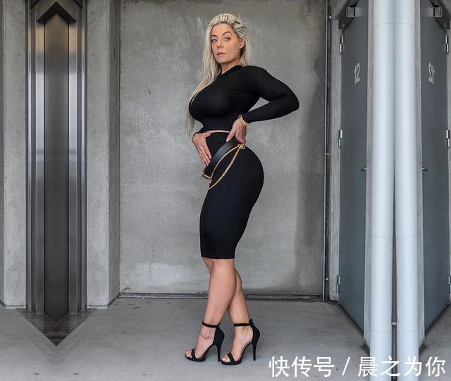 脚尖|160斤丹麦健身模特,酷爱力量训练,虽然超重但纤腰翘臀性感妖艳