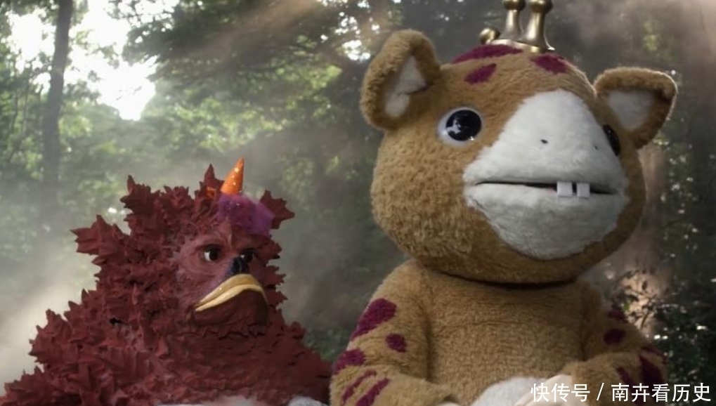 平成双杰,还是平成三杰?迪迦、戴拿、盖亚奥特曼为什么在一起?