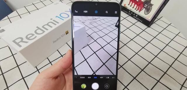 机型|买手机千万别跟风目前性价比很高的3款机型盘点,你买对了吗