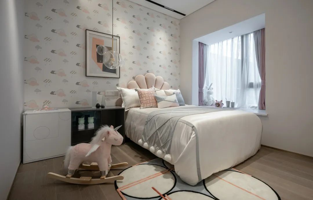 装饰画|100㎡现代轻奢,清淡优雅高级灰,时尚精致好舒适