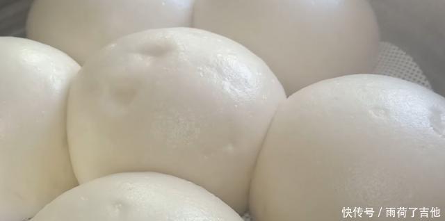 做出来|教你在家蒸馒头,学会3个小诀窍,不塌陷不回缩,又白又软真好吃