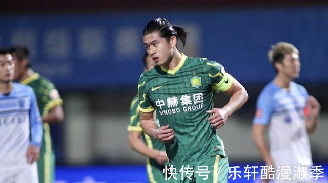 世界|王子铭浪费张玉宁世界级妙传,未来急需调整,才能重新锁定主力