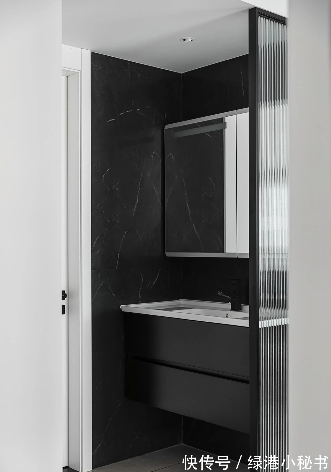 案例|装修案例欣赏:同样是120平,他家竟把极简风做出无限可能!