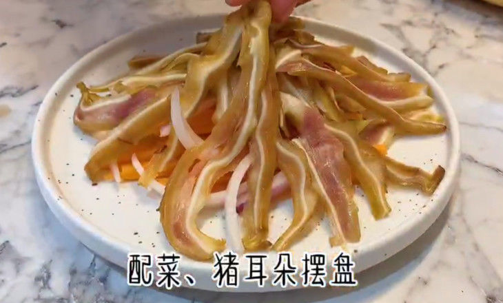 猪身上有这一“宝”,大多人不会做,很多都当垃圾丢,太可惜了