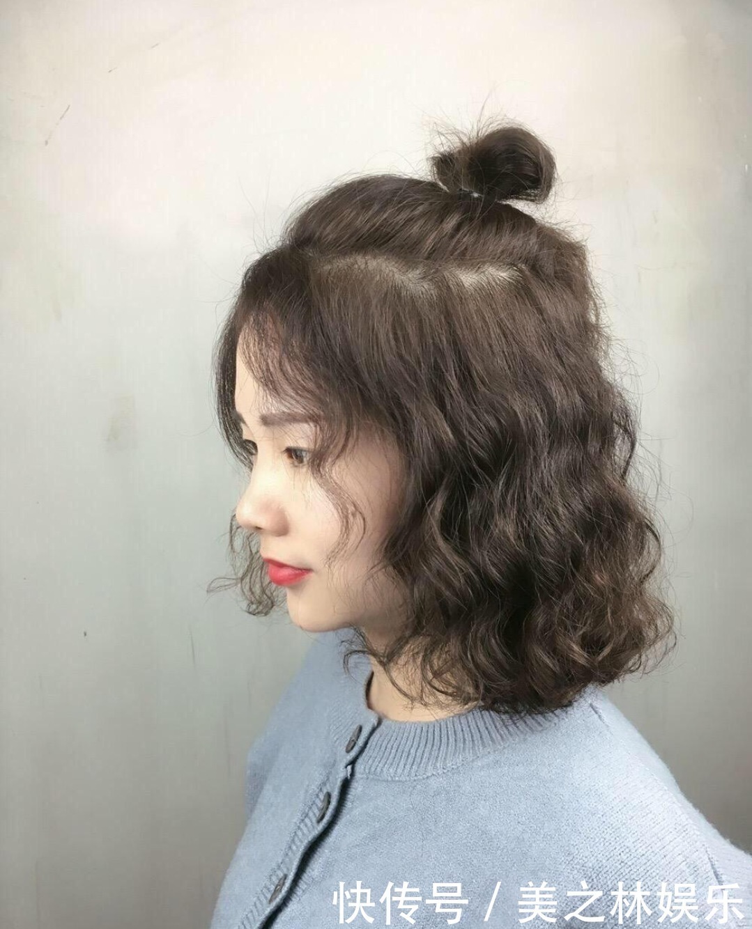 发型 秋冬女发别乱剪了,新时尚发型27款送给大家,无论长短都心动