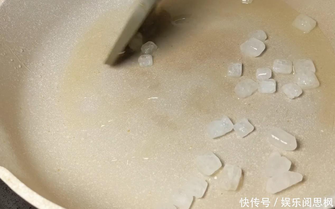 配方|酒店大厨珍藏多年的卤鸡腿配方，十分入味，筷子一夹就骨肉脱离