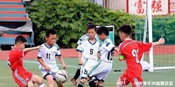 林书豪|为啥现在的小男孩,身高动不动就上180?或与这3个原因有关