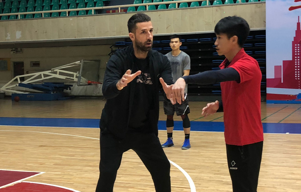 哈德森|山東男籃最新隊(duì)名出爐，2名外援尚未注冊(cè)，哈德森結(jié)束集中隔離