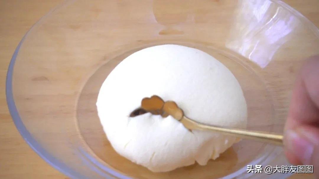 如何自制奶酪，2种材料搞定，太简单了，再也不用买