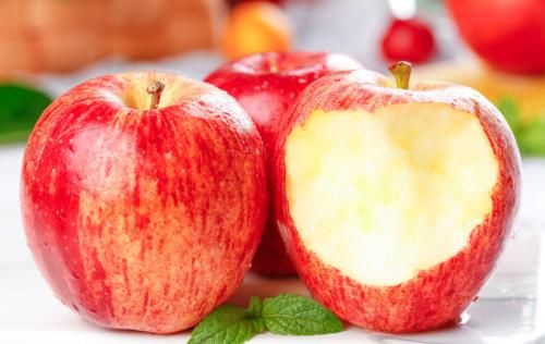 慢性疾病|每天一个苹果，对治养胃病是“好”还是“坏”？医生给出了答案