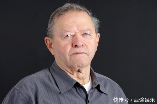 “睡觉”时有4异常，说明脑血管“堵塞”严重，防脑梗，做好4字