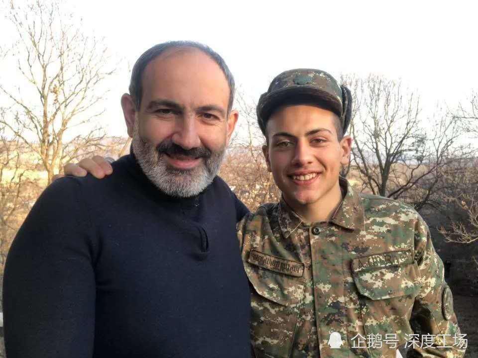 青壮年|大批青壮年战死，大批亚美尼亚中学生踊跃参战：发誓为父兄报仇