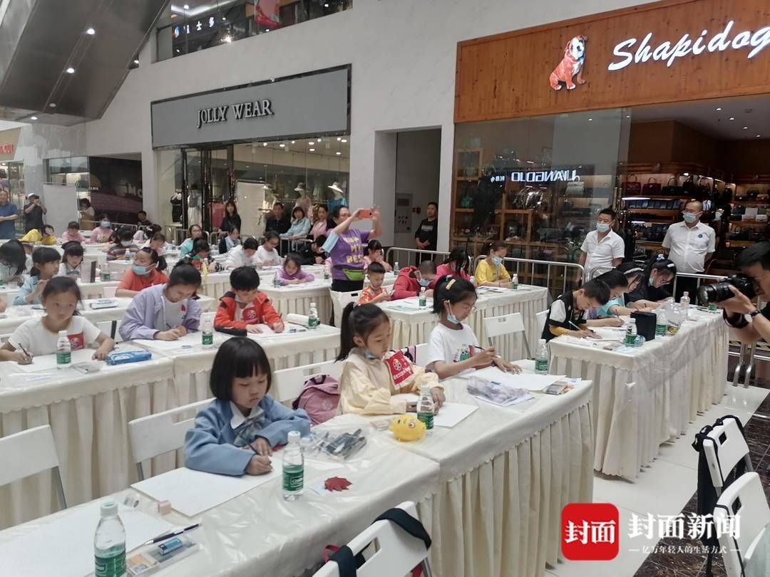 封面新闻|“动漫之城”举行少儿漫画大赛，日本评委看了都说“棒棒哒”