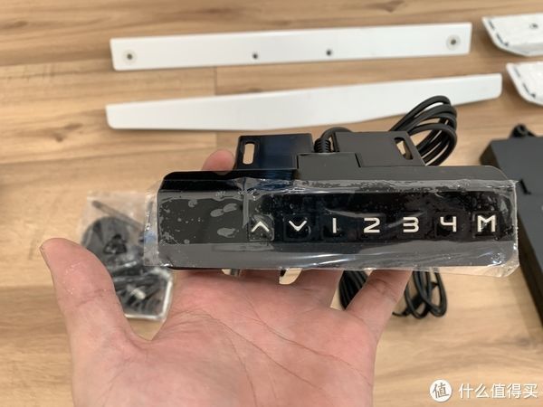 DIY|家居办公 篇二:手把手打造你的专属桌子—DIY电动升降桌