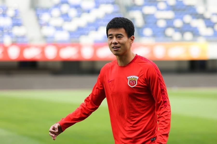征召|不给李霄鹏面子?首位拒绝征召之人出现,球迷:他不去是对的