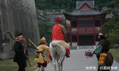 唐僧|唐僧的通关文牒上写的是什么,为何每个国王都乐意给他盖?