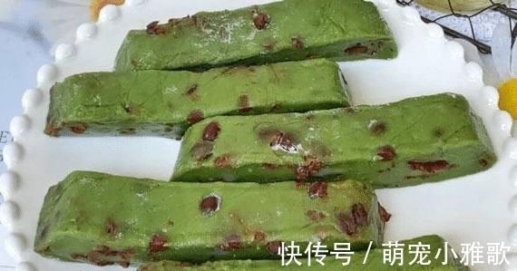 自从学会了做这个,我家没少吃,蒸熟加一物一拌,又糯又甜,好吃