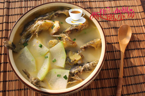 鱼和它是绝配，简单一炖就特鲜美，孩子爱吃补钙更聪明，总吃不腻