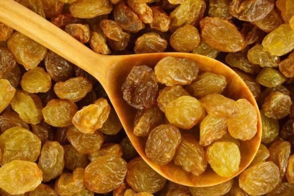 养血|早餐吃一把葡萄干，竟然有想不到的好处，抗衰抗癌，养血养颜