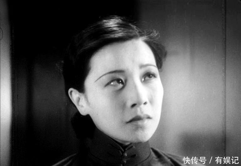 民国|民国风华绝代的女子,仅次于胡蝶的当红艺人,为何在25岁就离去