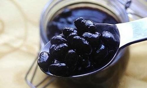 功效|4种食材泡酒喝,功效赛过牛根,男性每晚1杯,精力更旺盛