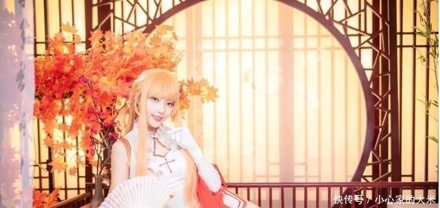 还原度|回顾腐团儿COS历程,亚丝娜出场便是巅峰,还原度接近真人