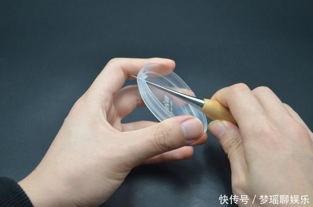 橡皮筋|八宝粥盖子不要扔,放在厨房特别实用,一年能省不少钱,涨知识了