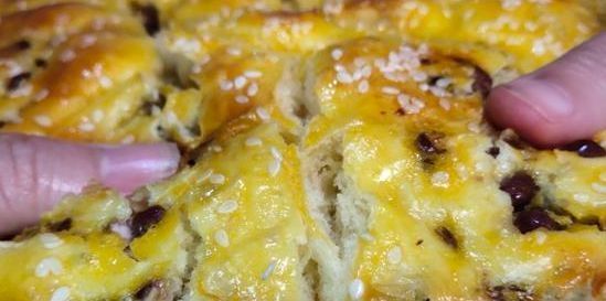 教你面包简单做法，不用烤箱和电饭煲，松软香甜，我家一周做5次