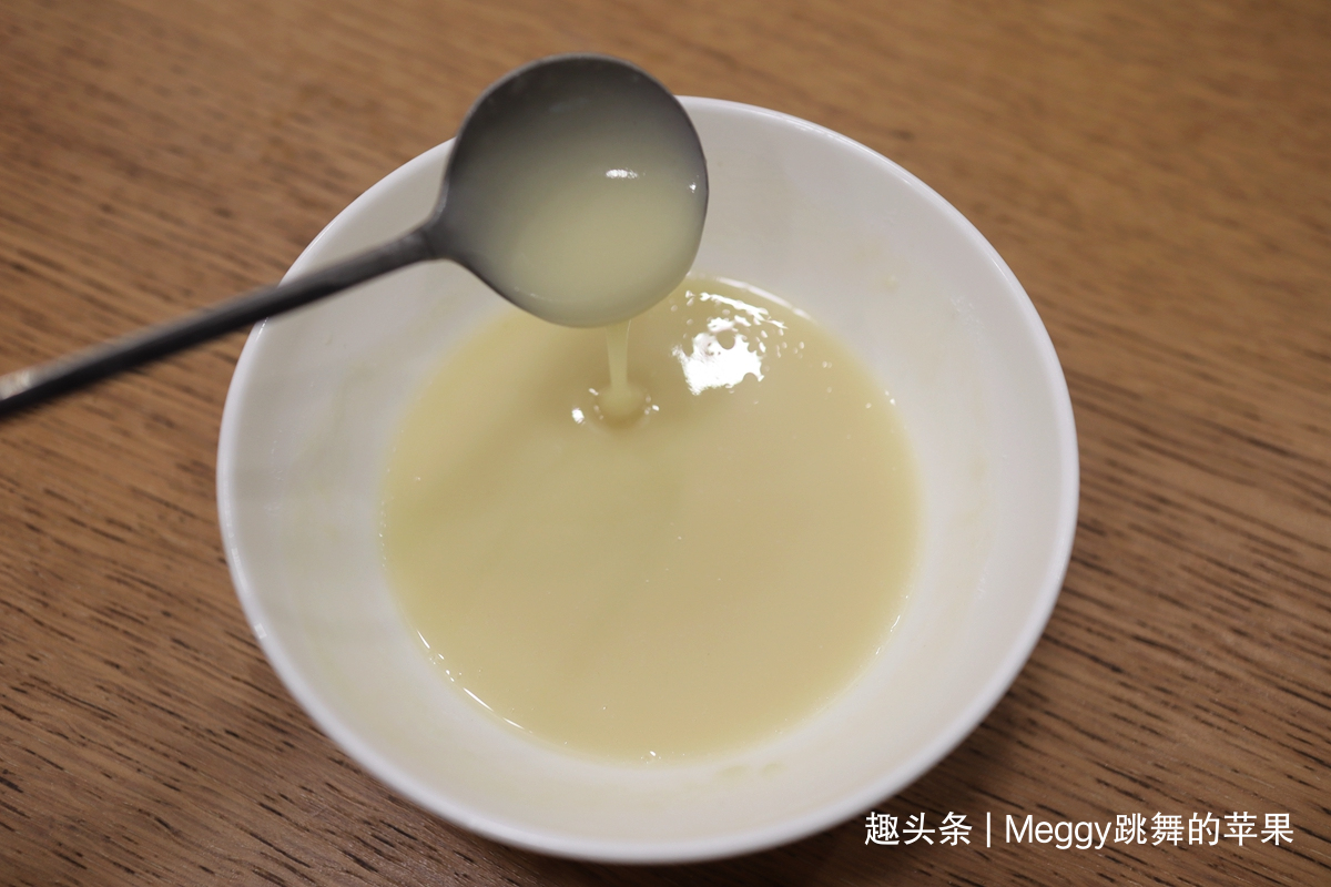 中筋面粉|3种口味的家常饼,外皮酥香柔软多层,切一刀卷一卷就这么简单