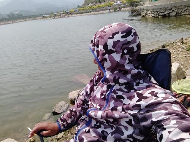 吸烟|钓鱼人的“五大陋习”如果全中，那你可就惨了