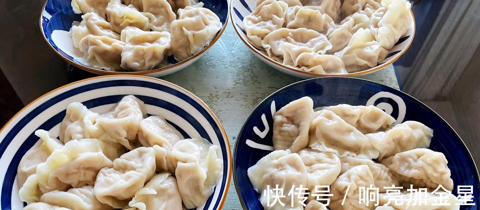 冬天饺子最爱这个馅,比韭菜香多了,一口一个吃不停嘴,特解馋!