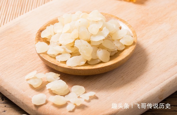 皂角米|“天然的玻尿酸”,女性一定要多吃这几种食物!滋养卵巢更年轻