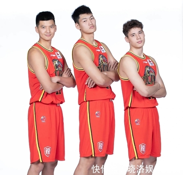 吕安宇|确定赛季报销!中国男篮希望之星遭遇重伤,还能证明自己吗?