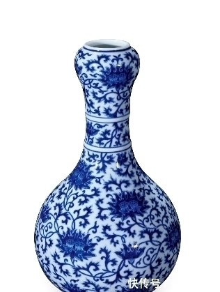 汝釉&临摹自上古铜器的蒜头瓶为乾隆最爱,御窑厂多有仿制作宫廷陈设