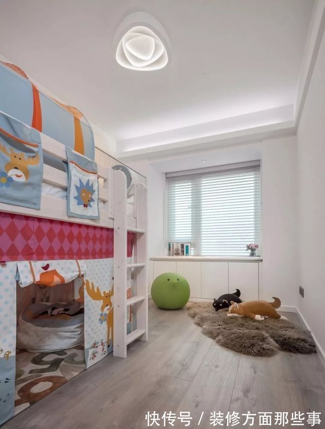 现代|120㎡现代轻奢风开放式设计和朴素的色调,有一种高品质的氛围!