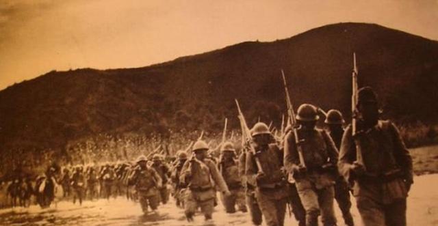 逼入|这才是战将！被逼入绝境后连续使三次回马枪，打的日军晕头转向