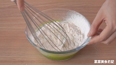 没有烤箱也能做蛋糕！健康又美味，老人小孩都爱吃