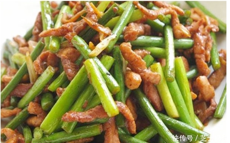 孩子愛吃的家常小炒,暖胃養身體格棒,長高補腦益智