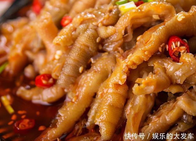 食物|中国人吃下面4种食物用的“特殊技能”,老外怎么都学不来!