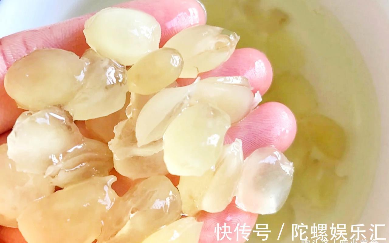 美颜|小暑，女性要多喝此碗“平民燕窝”，隔三差五吃，美颜补水又滋润