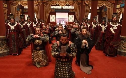 杂记|水浒杂记,梁山好汉们接受招安,这人才是最大受益者,为什么