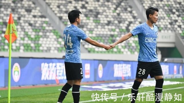 替补|大连人对阵青岛赛后评分!大胜青岛,仍要参加附加赛!