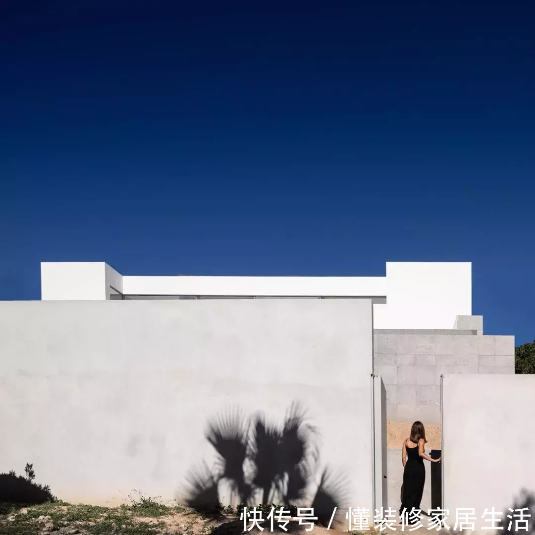 私密性|美爆了，极简主义别墅，真走心