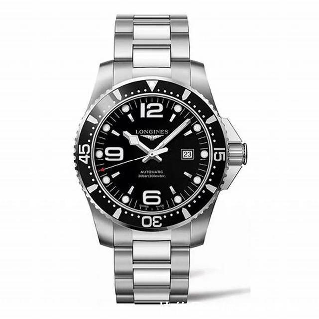 1到2万的预算,品牌也不差,适合上班族佩戴的手表有哪些