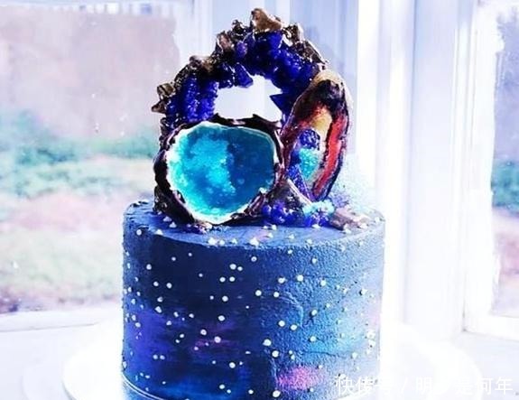 造型|这些创意十足的蛋糕,你舍得破坏哪一个图4切开后却不忍心吃!
