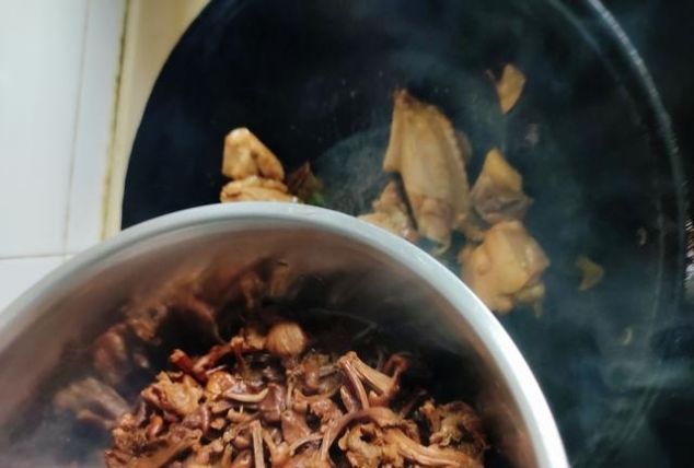 鸡蛋牛奶靠边站，它才是“补钙王”，隔三差五必吃，孩子吃了长个