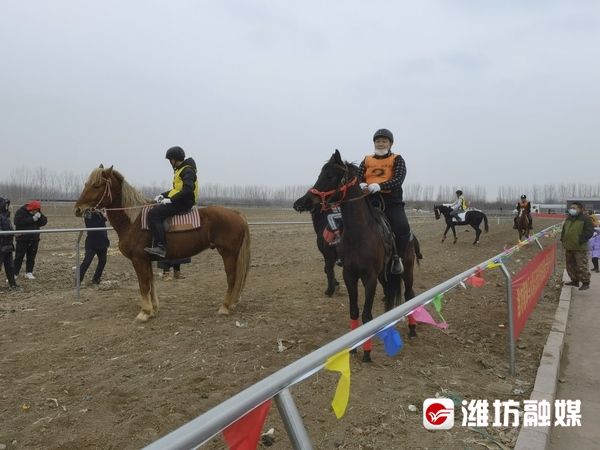 潍坊日报社|又爽又飒！这个民俗小镇火了