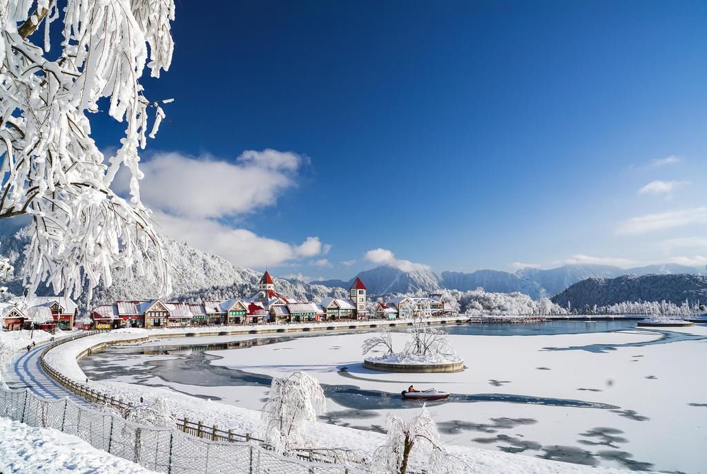 西岭雪山景|安排！西岭雪山滑雪场要开了！