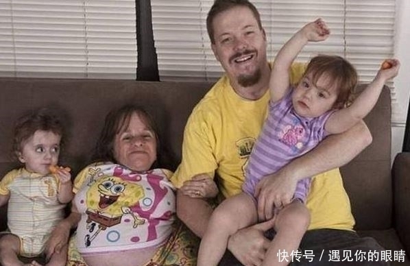 孩子|身高一米的妈妈,身高1米9的爸爸,竟生了三个孩子
